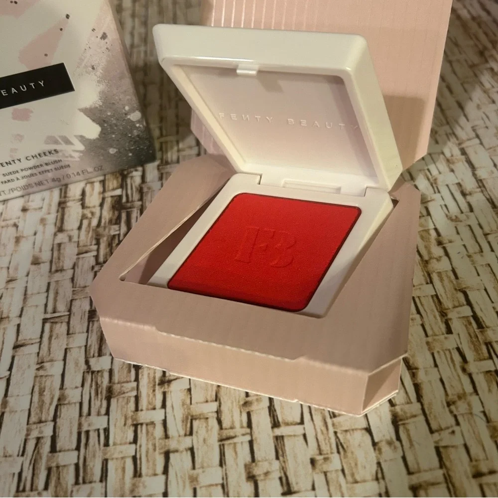 🐾 Fenty Daiquiri Blush 🐾